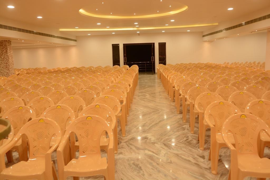 Hotel King Paradise Tiruchirappalli Zewnętrze zdjęcie