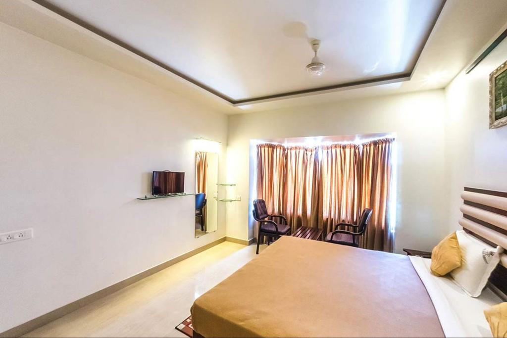 Hotel King Paradise Tiruchirappalli Zewnętrze zdjęcie