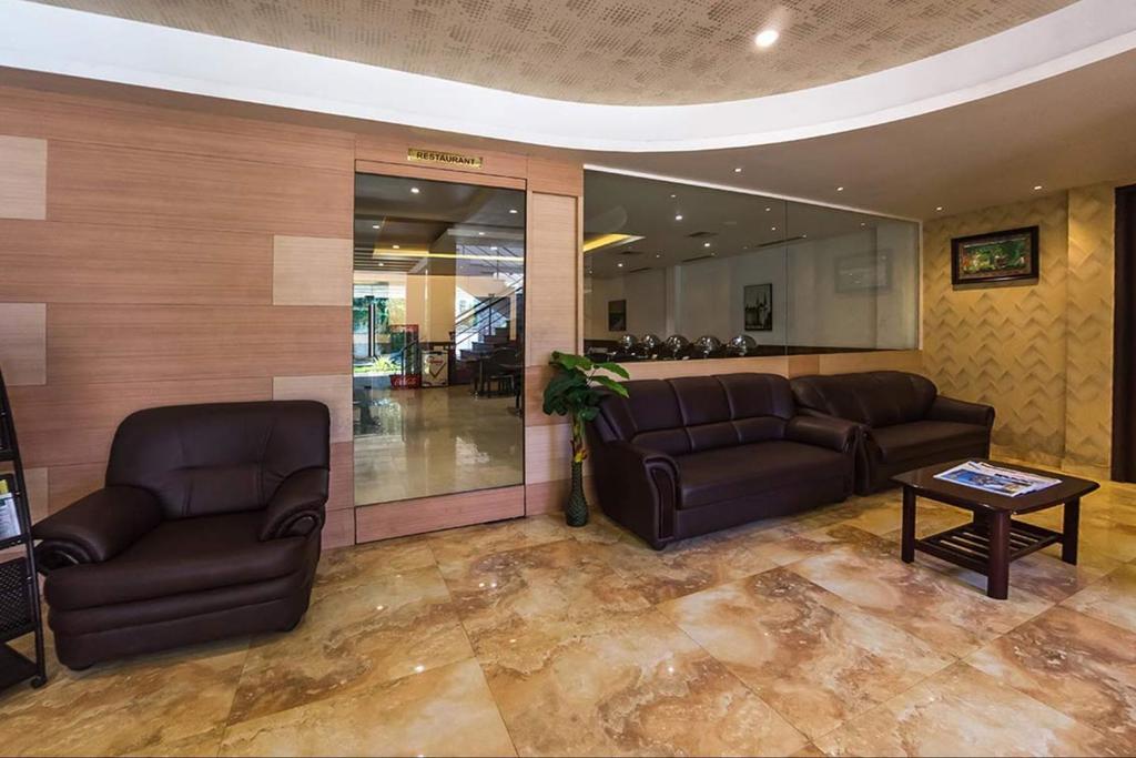 Hotel King Paradise Tiruchirappalli Zewnętrze zdjęcie