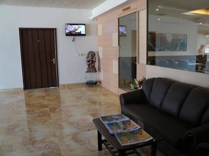 Hotel King Paradise Tiruchirappalli Zewnętrze zdjęcie